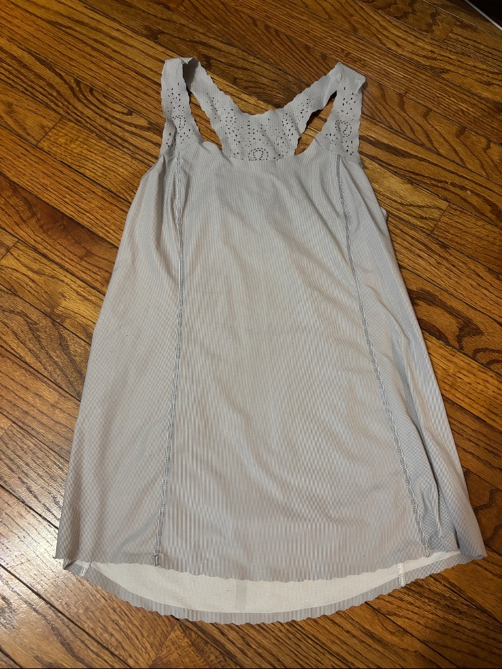 Lululemon tank top